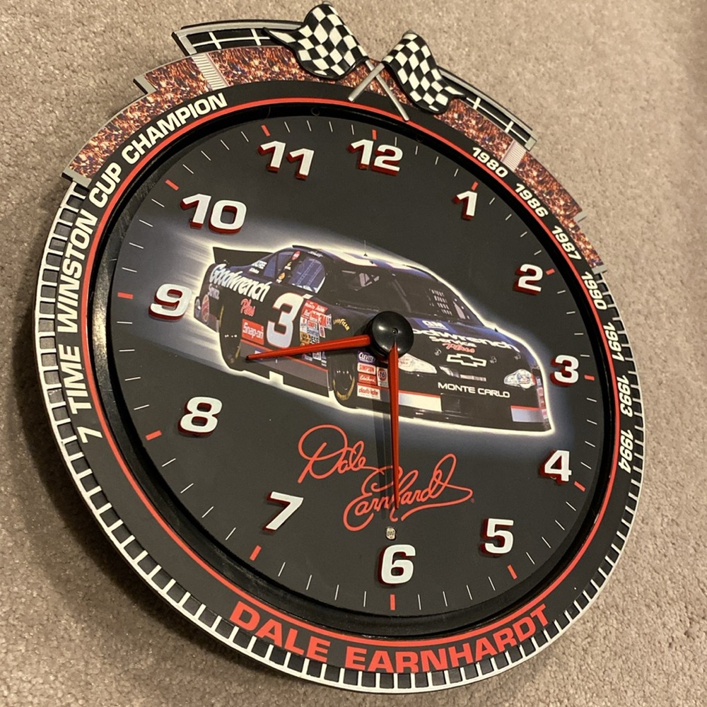 ‼️DALE EARNHARDT‼️ - Picture 2 of 4